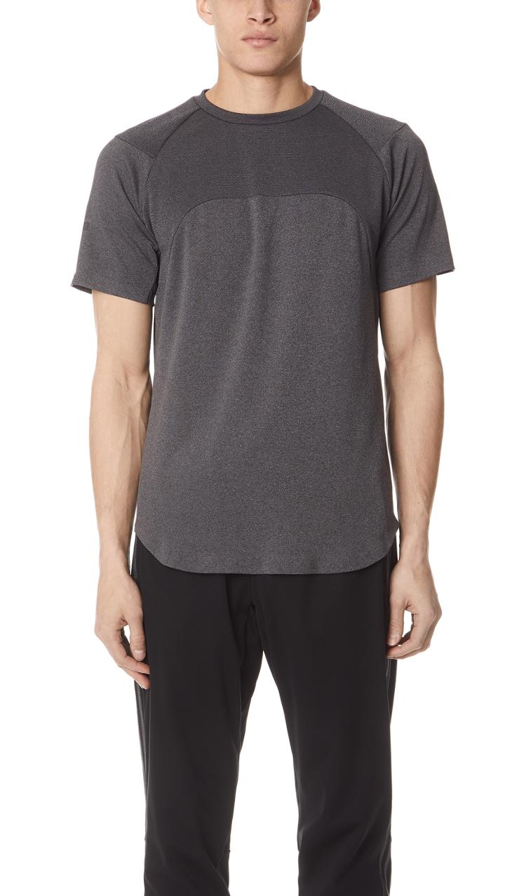 Dyne Papert Short Sleeve Top