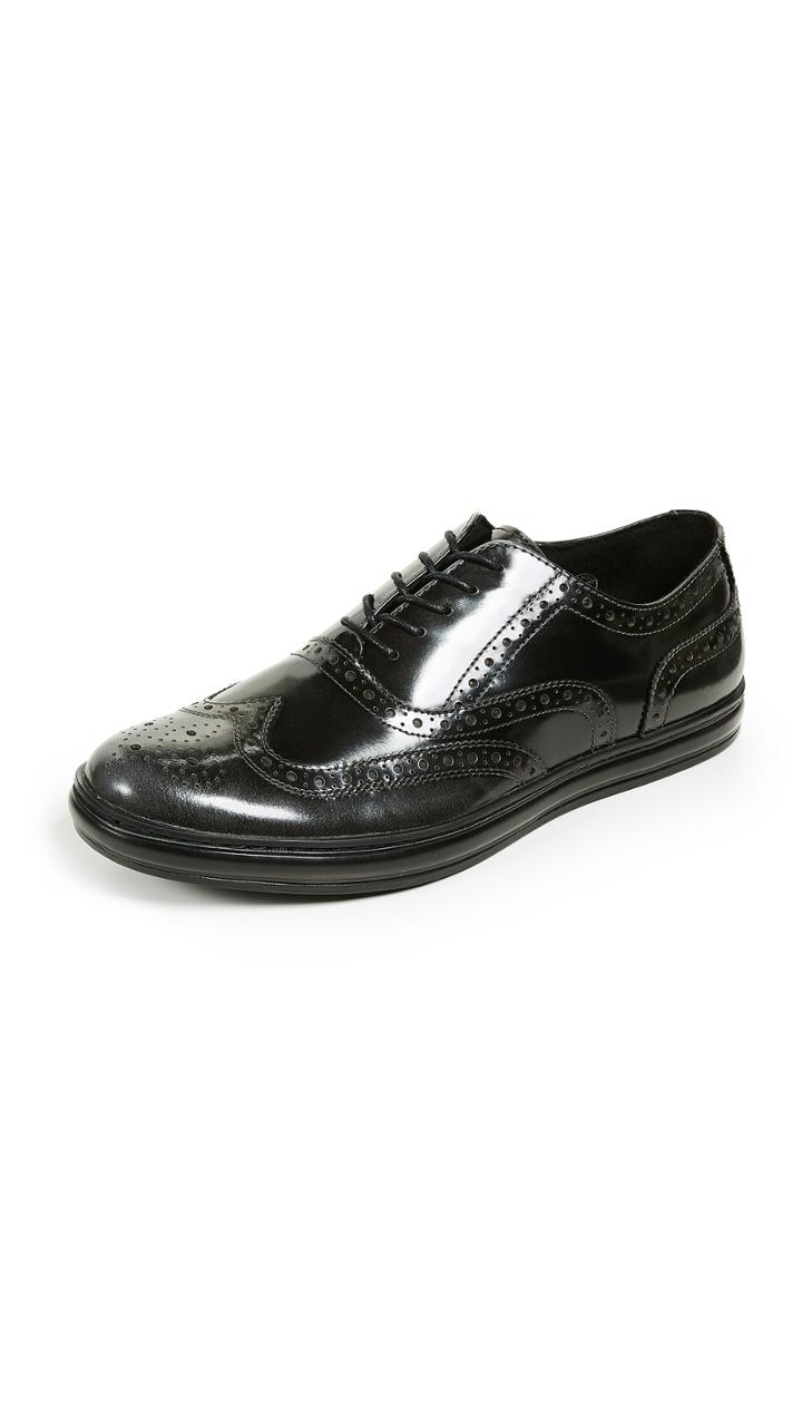 Kenneth Cole Brand D Sneakers