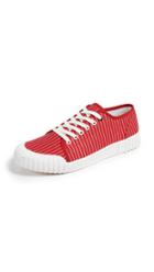 Good News Hurler Low Top Sneakers