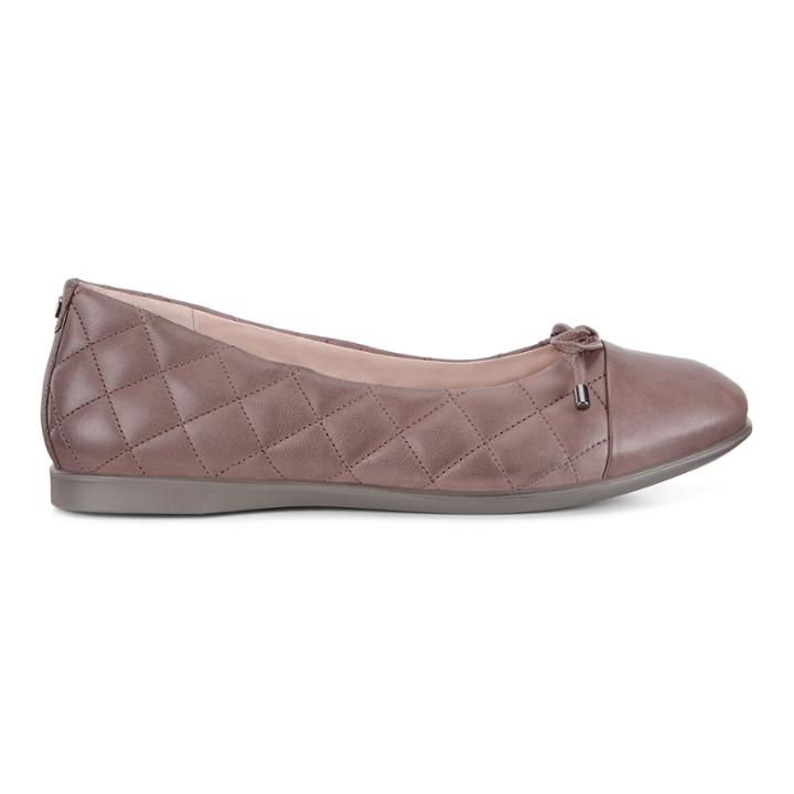 Ecco Quilted Incise Flat