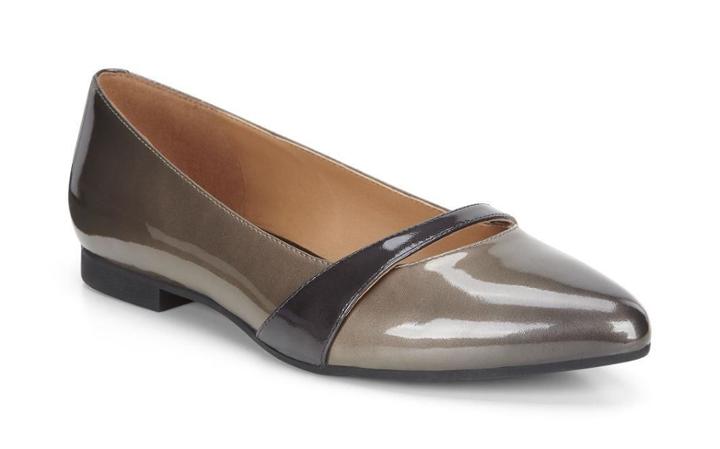Ecco Women's Akita 10mm Shoes Size 7/7.5