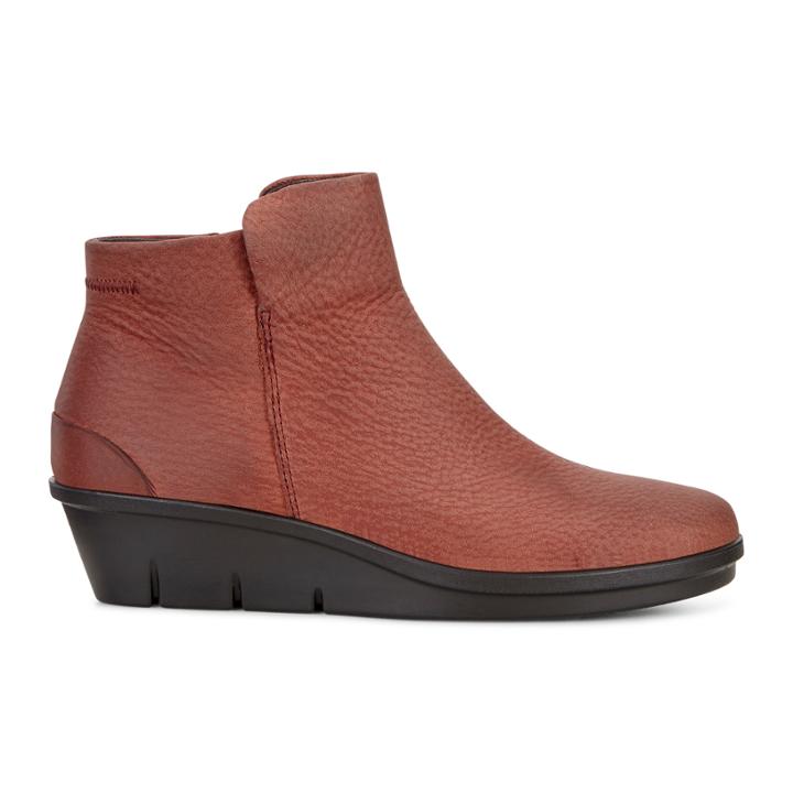 Ecco Skyler Wedge Bootie Size 5-5.5 Brandy