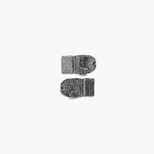 The Everlane Mini Chunky Knit Mitten - Black Marl