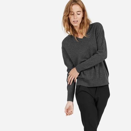 Everlane The Cashmere V-neck - Charcoal