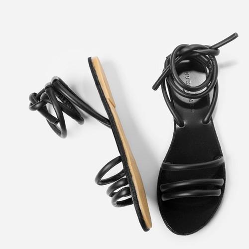 Everlane The Knot Sandal - Black