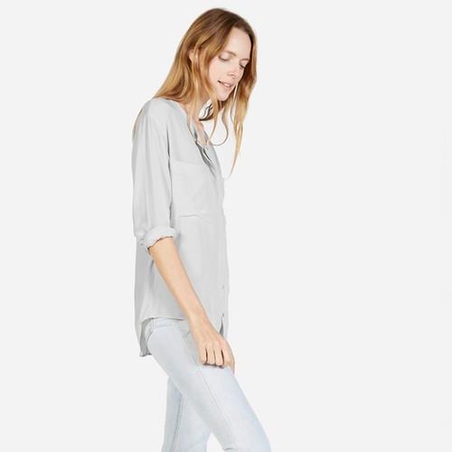 Everlane The Silk Pocket - Light Grey