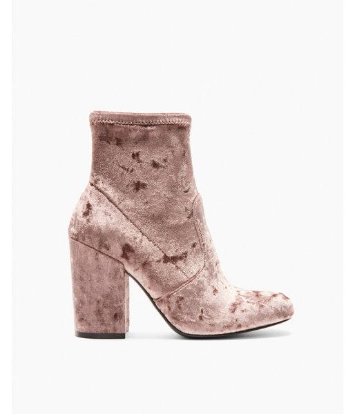Express Womens Steve Madden Gaze Velvet Booties