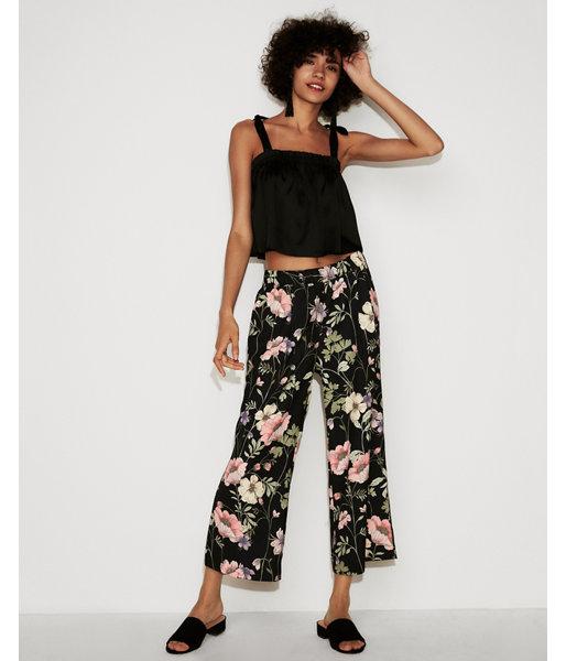 Express Womens Floral Mid Rise Knit Wide Leg Pull On Cropped Pant