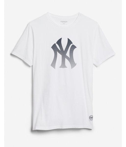Express Mens New York Yankees Crew Neck Tee