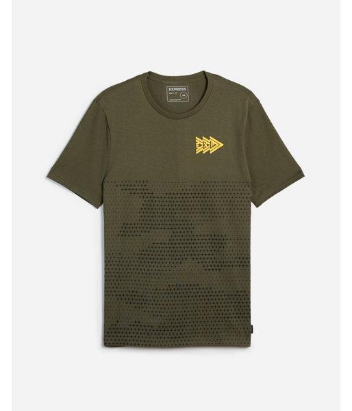 Express Mens Camo Arrow Graphic Tee