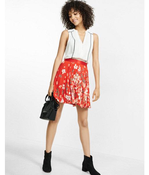 Express Womens Ivory Pintucked Piped Tank
