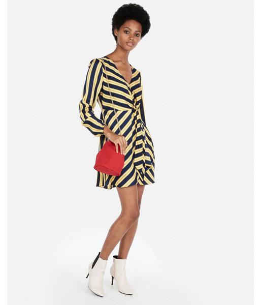 Express Womens Petite Striped Knotted V-neck Dress