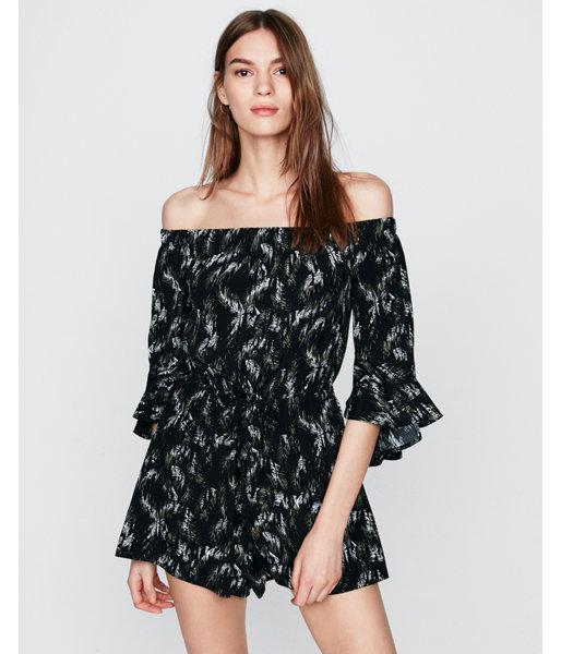 Express Womens Petite Off The Shoulder Bell