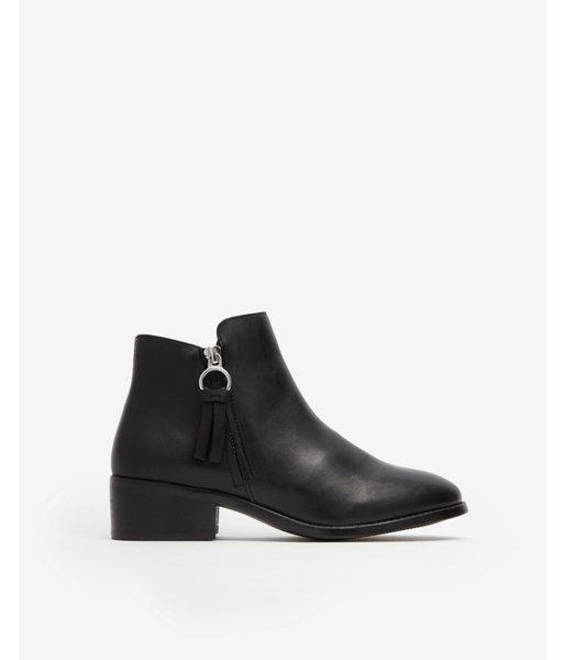 Express Womens Steve Madden Dacey Ankle Booties