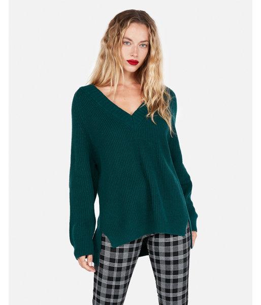 Express Womens Express Womens Petite Oversized Shaker Knit Deep V-neck Tunic