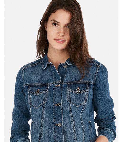 Express Womens Medium Wash Denim Trucker Jacket