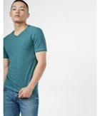 Express Jacquard V-neck Tee