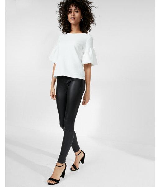 Express Textured Short Bell