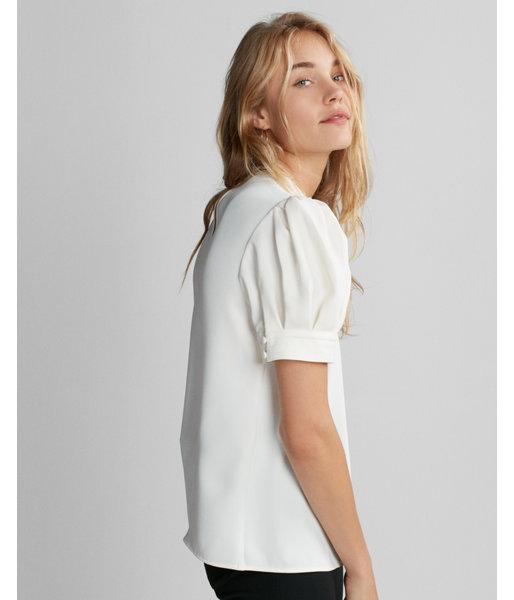 Express Short Sleeve Puff Shoulder Blouse