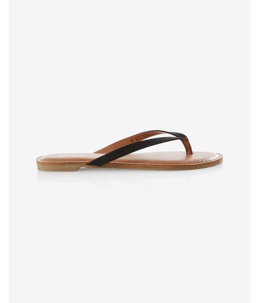 Express Womens Padded Flip Flop