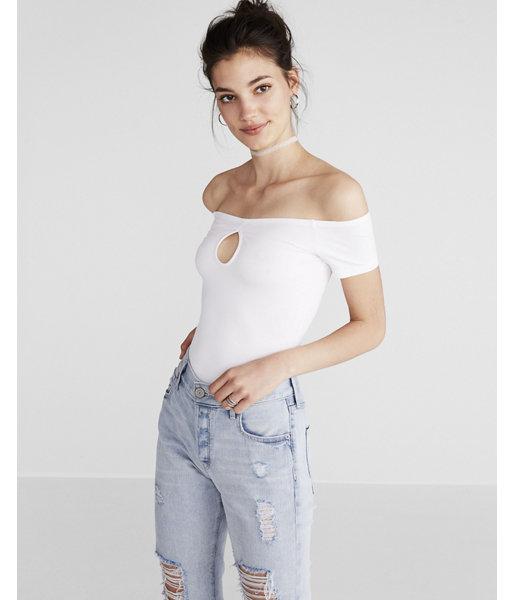 Express Off The Shoulder Keyhole Tee