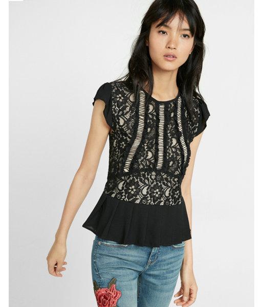 Express Womens Floral Lace Ruffle Short
