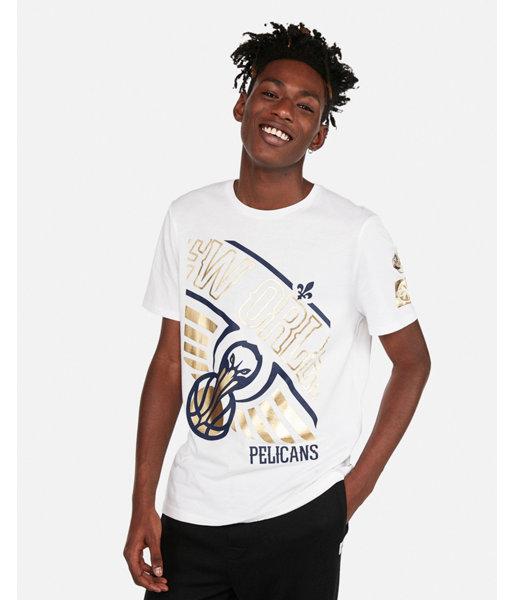 Express Mens New Orleans Pelicans Nba Crew Neck Foil Graphic Tee