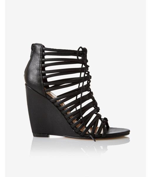 Express Tubular Lace Wedge
