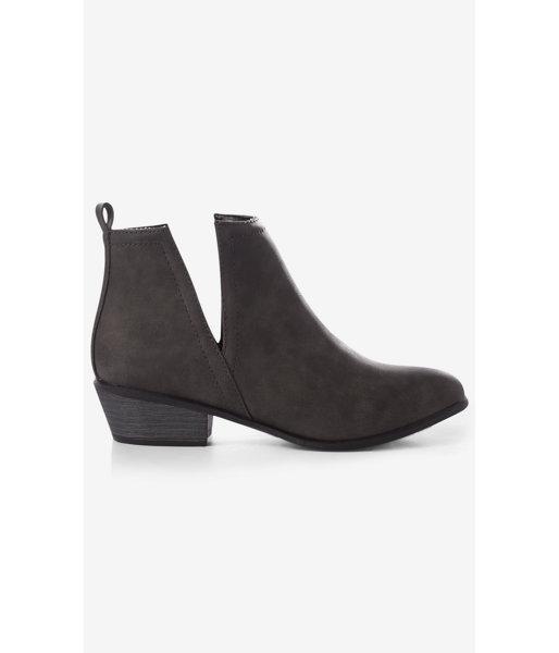 Express Women's Shoes Gray Notched