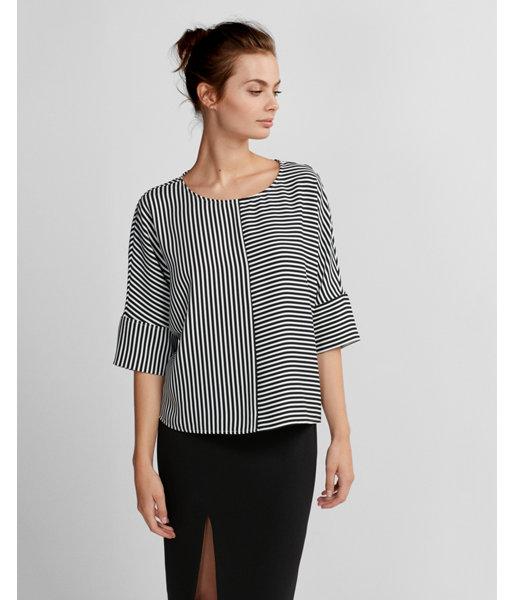 Express Womens Petite Striped Cocoon Top