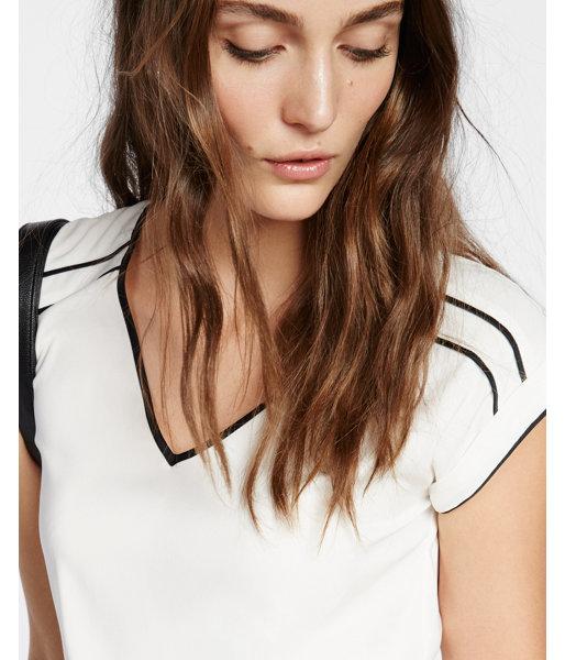 Express Womens Piped V Neck Short