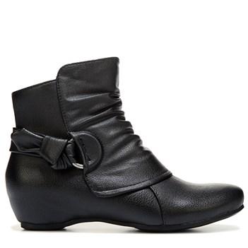 Bare Traps Women's Sybil Booties 