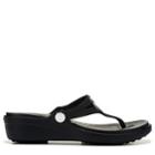 Crocs Women's Sanrah Beveled Circle Thong Sandals 