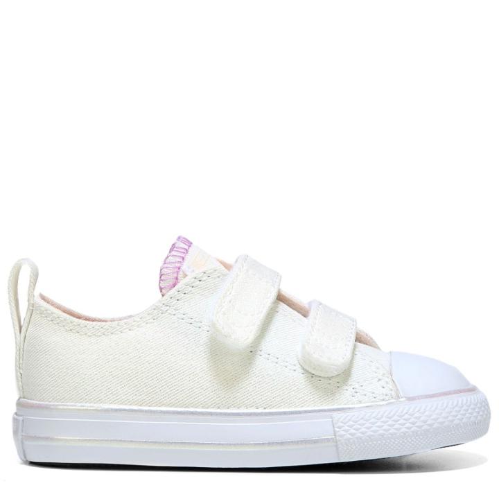 Converse Kids' Chuck Taylor All Star 2v Sneakers 