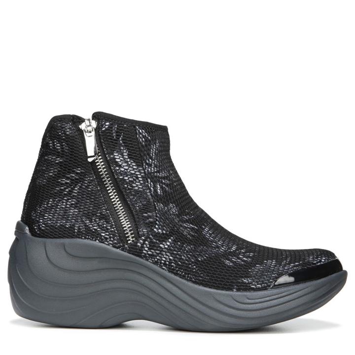 Bzees Women's Zora Booties 