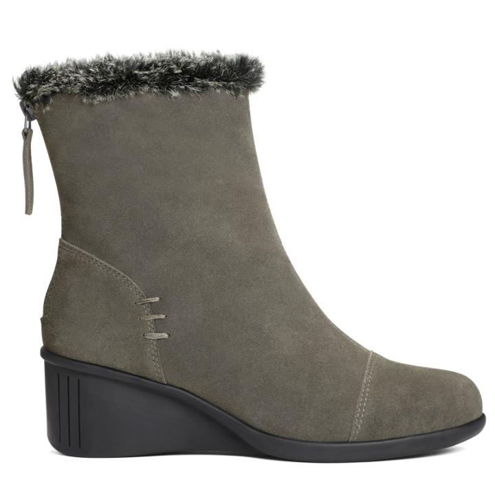 Aerosoles Women's Bravery Wedge Booties 