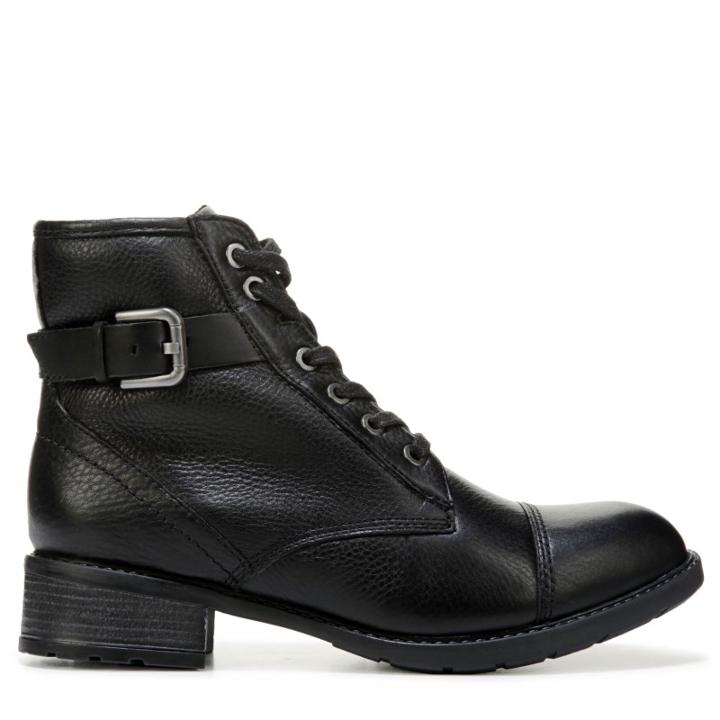 Clarks Women's Swansea Ledge Lace Up Boots 
