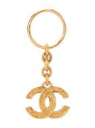 Chanel Pre-owned 1996's Cc Logos Medallion Chain Key Holder - Gold