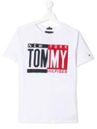 Tommy Hilfiger Junior Contrast Logo T-shirt - White