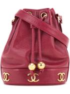 Chanel Vintage Drawstring Shoulder Bag - Red