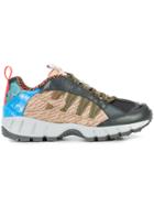 Nike Panelled Hiking Sneakers - Black