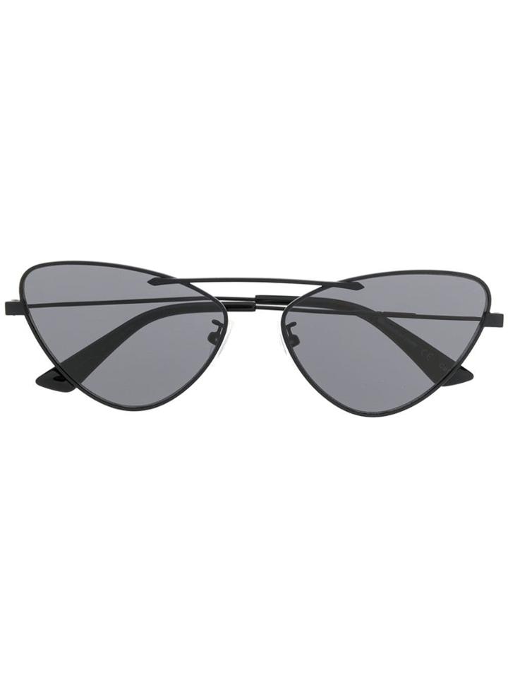 Mcq Alexander Mcqueen Cat-eye Shaped Sunglasses - Black