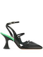 Ssheena Square To Pumps - Black