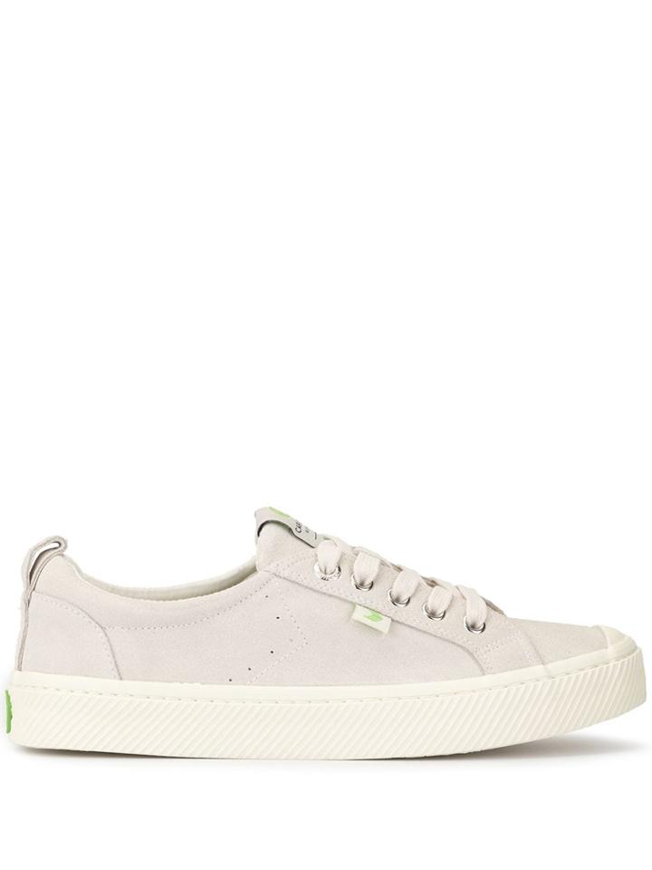 Cariuma Oca Low Off White Suede Sneakers - Grey