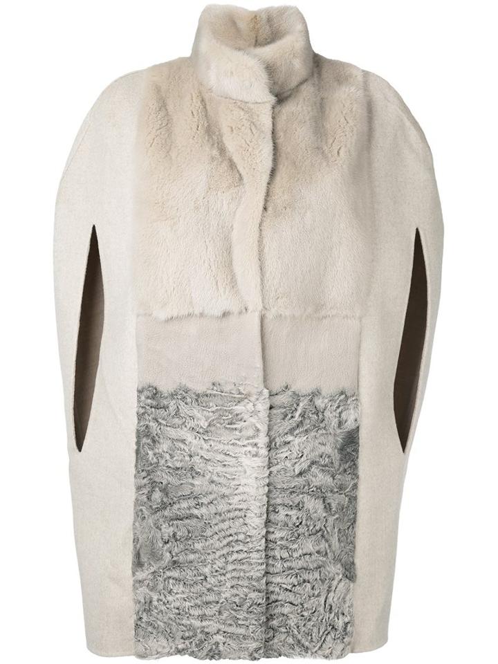 Manzoni 24 Cape Sleeve Fur Coat