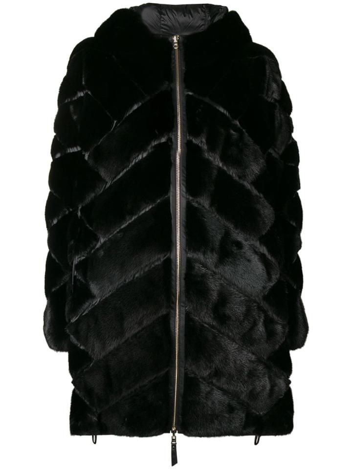 Liska Chevron Panel Short Coat - Black