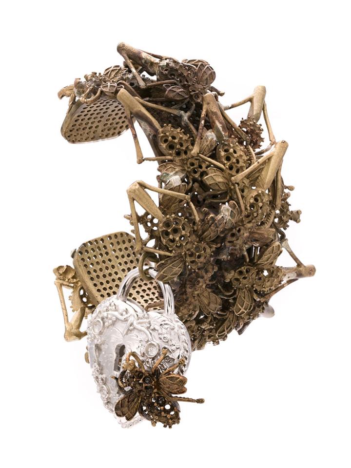 À La Garçonne Embellished Bracelet - Metallic