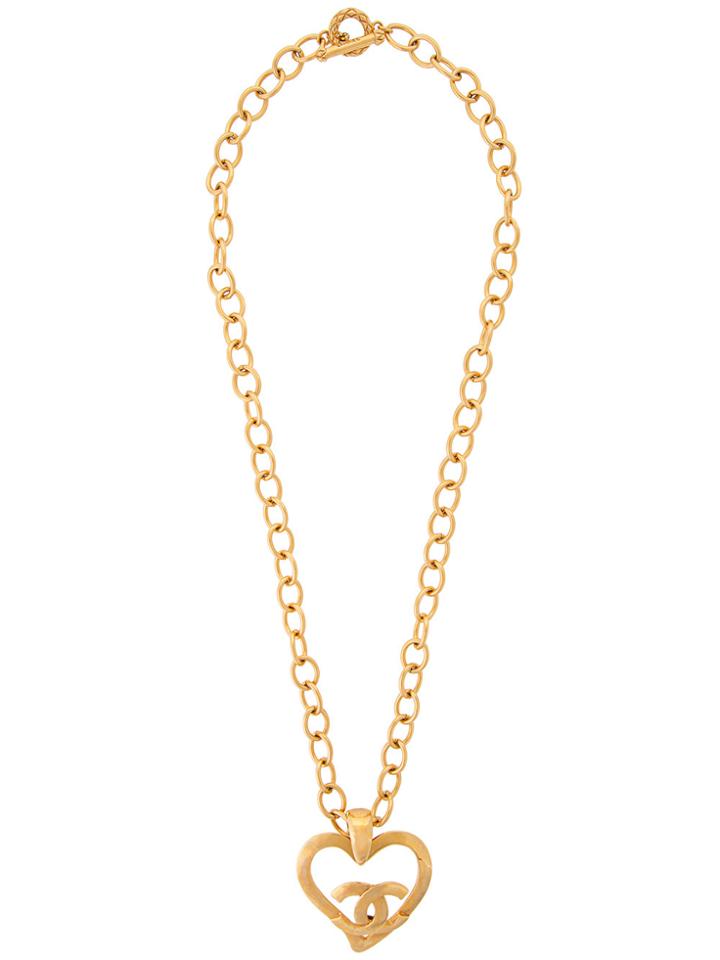Chanel Vintage Chanel Jumbo Heart Motif Necklace - Metallic