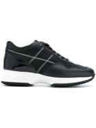 Hogan Perforated Details Sneakers - Black