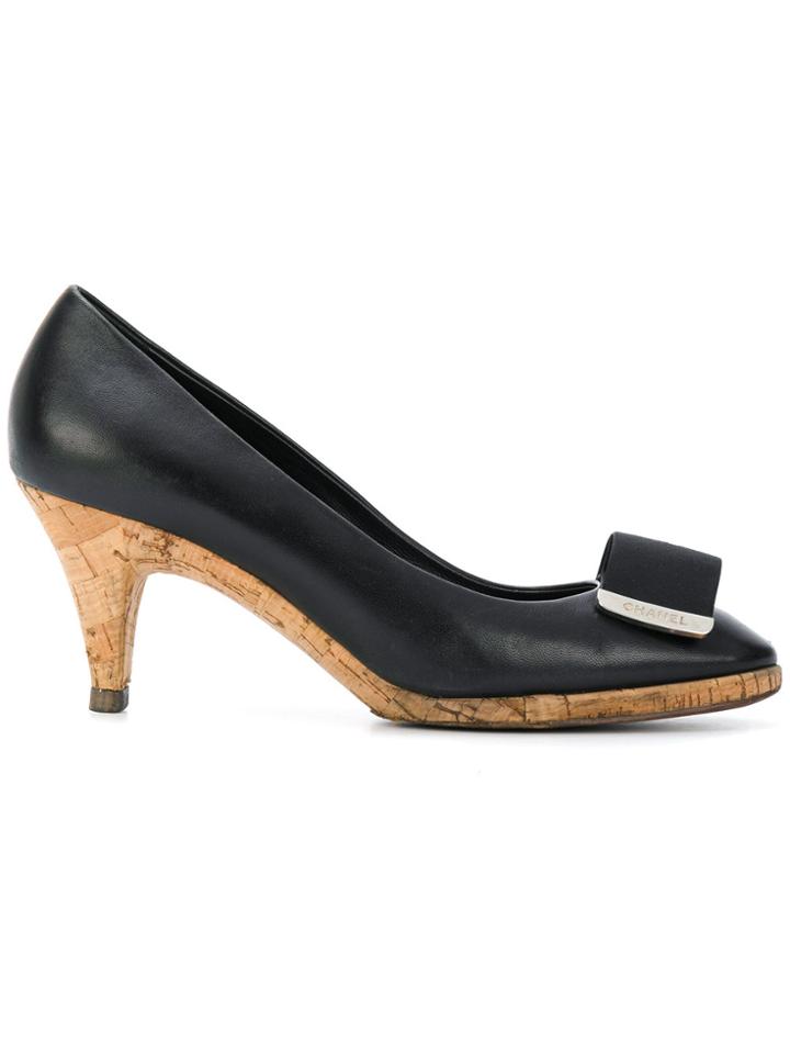 Chanel Vintage Logo Plaque Pumps - Black